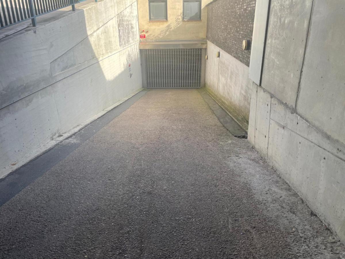 Modern Central Apt With Rooftop, Privat Balcony, & Free Parking,Next To Aarhus Attractions Eksteriør bilde